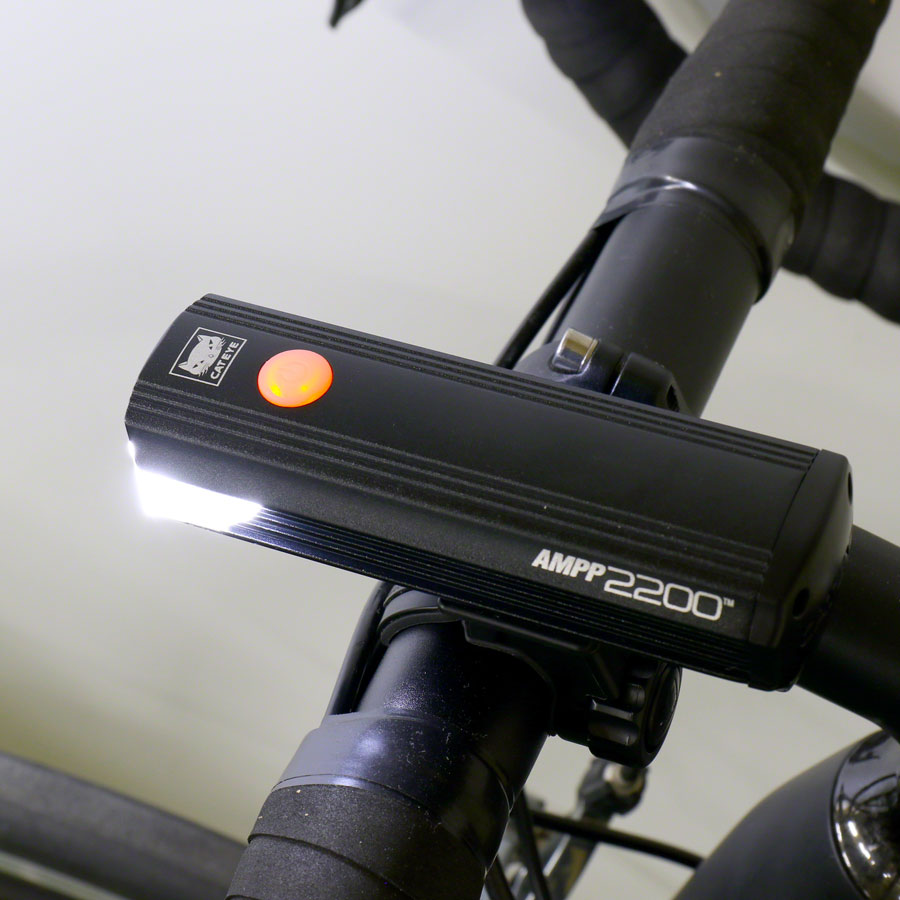 Cateye AMPP2200 Headlight - Black