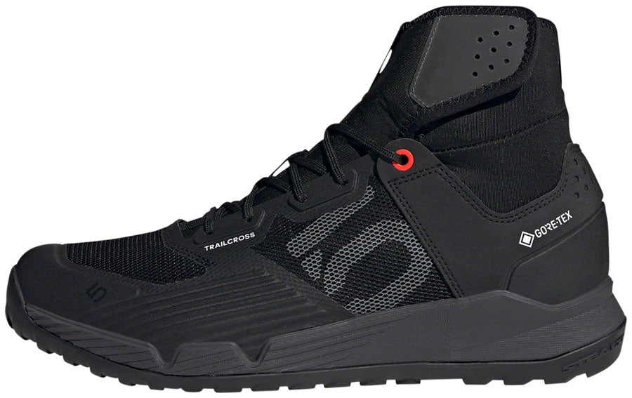 Five Ten Trailcross GTX Flat Shoes - Mens Core BLK / DGH Solid Gray / FTWR White 8